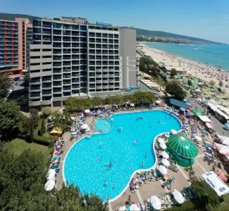 Bellevue - All Inclusive & Beach Access - 29