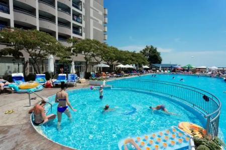 Bellevue - All Inclusive & Beach Access - 15