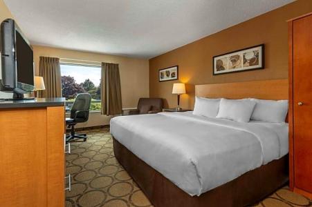 Comfort Inn Fredericton - 44