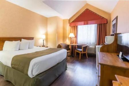 Canmore Inn & Suites - 107