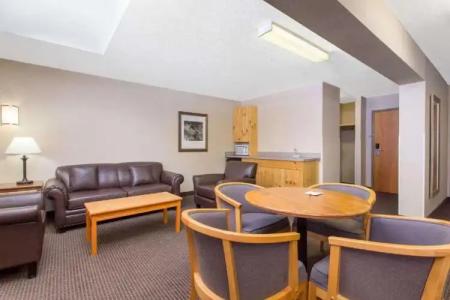 Canmore Inn & Suites - 131