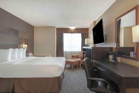 Days Inn by Wyndham Calgary South - 111