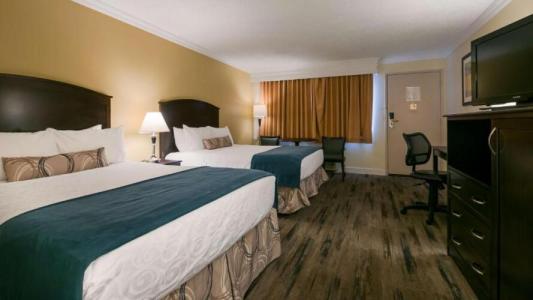 Best Western PLUS Burnaby - 57