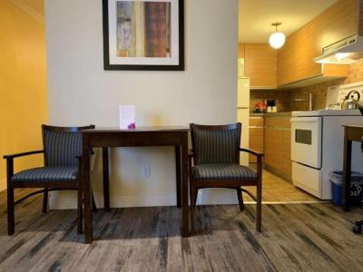 Best Western PLUS Burnaby - 92