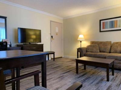 Best Western PLUS Burnaby - 90