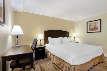 Best Western PLUS Burnaby - 88