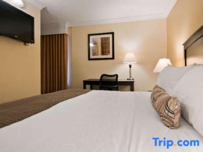 Best Western PLUS Burnaby - 77