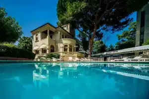 Hotel De La Ville, Riccione