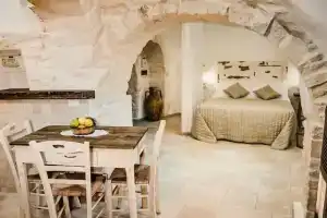 Trulli Holiday Albergo Diffuso, Alberobello