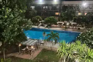 Basaya Beach Hotel & Resort, Pattaya