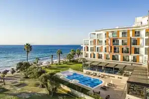 MAIA Luxury Beach Hotel & Spa, Guzelcamli