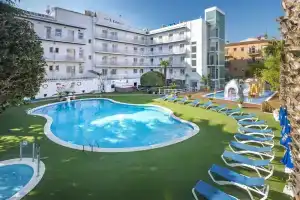 GHT Balmes, Hotel-Aparthotel&SPLASH, Calella