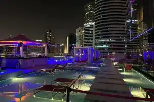 Canal Central Hotel, Dubai