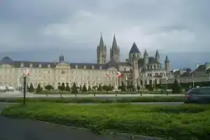 Hotel De l'Univers, Caen