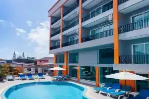 Chabana Kamala Hotel, Kamala