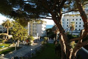 Hotel Villa Maria - Parking free, Sanremo