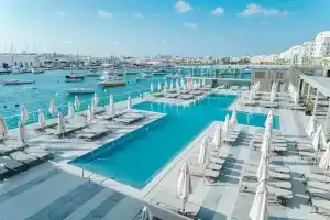 Astra Hotel, Sliema