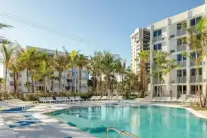 Plunge Beach Resort, Fort Lauderdale