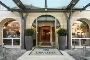 Hotel Master, Brescia