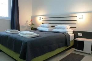 Garni Hotel 11tica DM, Novi Sad