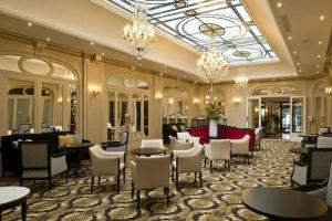 Hotel Saint-Petersbourg Opera & Spa, Paris