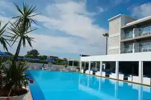 Sveltos Hotel, Larnaka