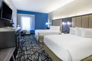 Super 8 by Wyndham Dubai Deira, Dubai