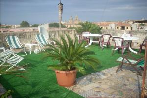 B&B Camelot, Palermo