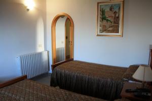 Apartment Hotel «Edelweiss», Erice