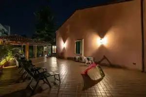 ALHAMBRA - B&B - Guest House di Charme, Giarre