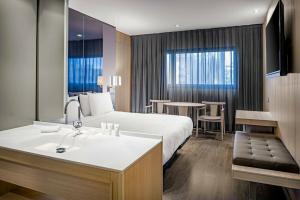 AC Hotel Sants by Marriott, Barcelona