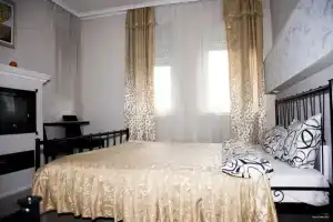 Garni Hotel Dash, Novi Sad