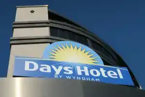 Days Hotel by Wyndham Istanbul Maltepe, Istanbul