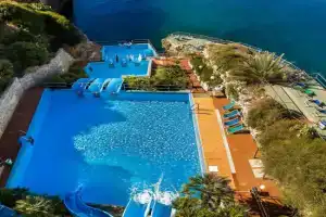 Santa Maria al Bagno - Hotels