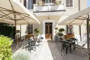 Gardenia Guest House, Forli