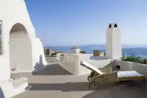 Iconic Santorini, a Boutique Cave Hotel, Imerovigli