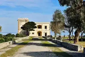 Bed & Breakfast «Cadhouse», Terrasini