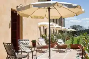 Hotel & Restaurant Casolare Le Terre Rosse, San Gimignano