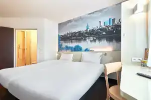 B&B Hotel Warszawa-Okecie, Warsaw