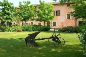 B&B CASCINA LE ROSE, Perini