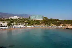 DENIZKIZI & DENIZKIZI ROYAL SEAFRONT Resort & Restaurant & Beach Club, Kyrenia