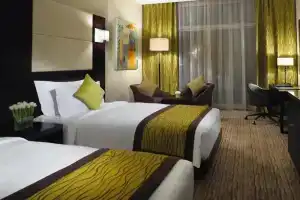 Movenpick Hotel Jumeirah Lakes Towers Dubai, Dubai