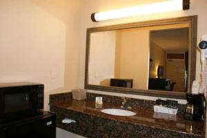 Days Inn by Wyndham Fort Lauderdale-Oakland Park Airport N, Fort Lauderdale