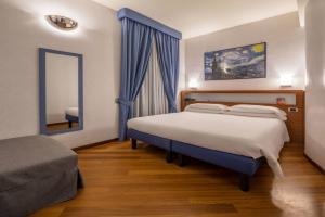 Best Western Hotel Plaza, Naples