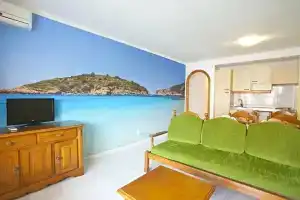 Apartamentos Sol y Mar, Cala Bona