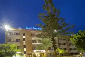 Queens Bay Hotel, Paphos