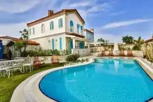 Cumbali Konak Hotel (Adults Only +12), Alacati