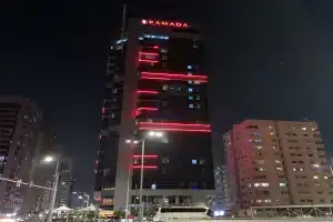 Ramada Abu Dhabi Corniche, Abu Dhabi