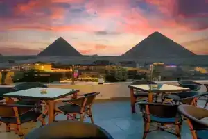 Mamlouk Pyramids Hotel, Cairo