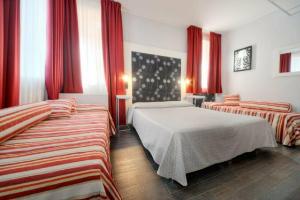 Hotel Aaron, Mestre